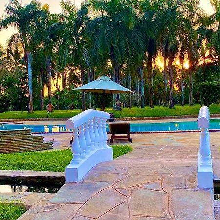 Sunset Villa Boutique Resort Diani Beach Buitenkant foto