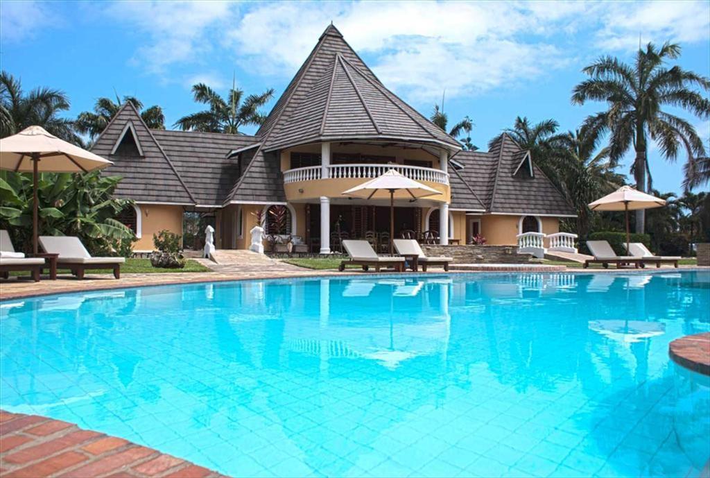 Sunset Villa Boutique Resort Diani Beach Buitenkant foto