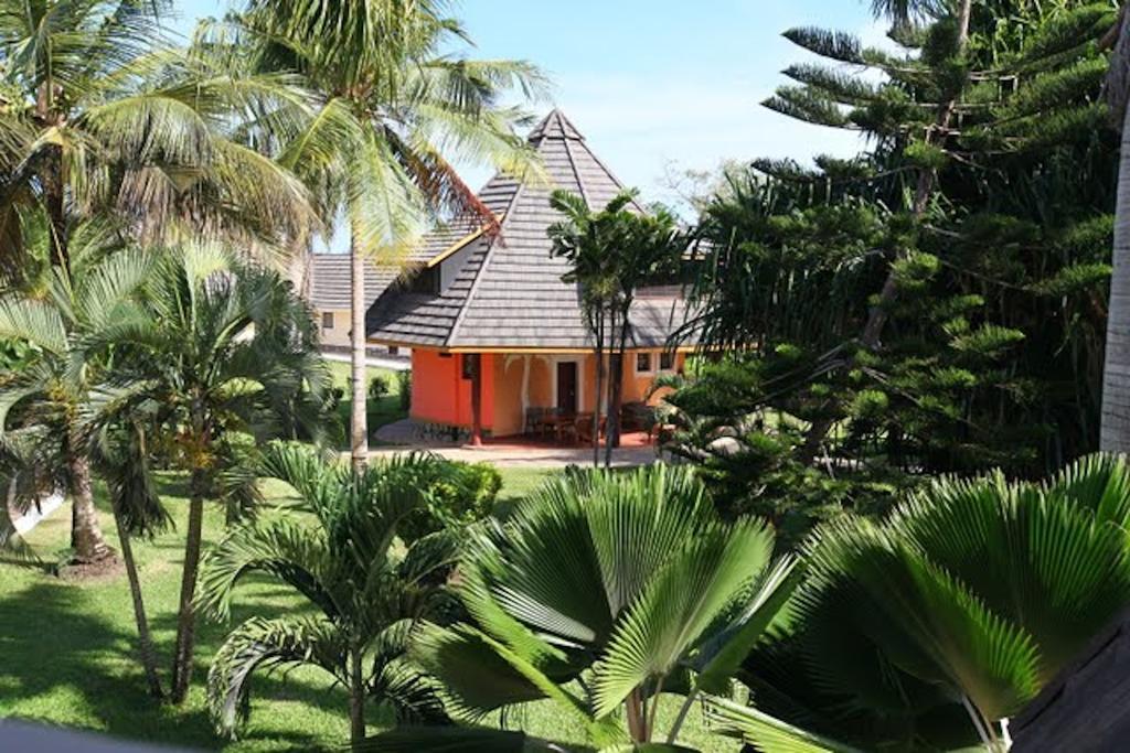 Sunset Villa Boutique Resort Diani Beach Buitenkant foto
