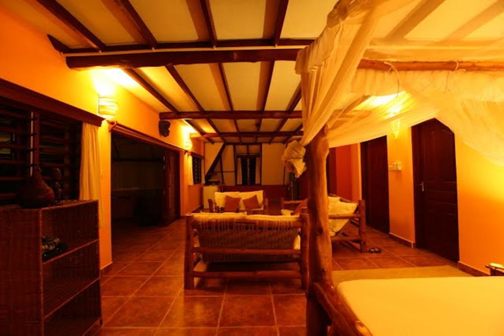 Sunset Villa Boutique Resort Diani Beach Buitenkant foto