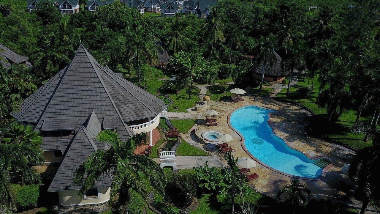 Sunset Villa Boutique Resort Diani Beach Buitenkant foto